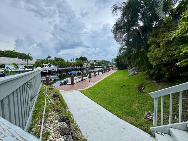 2801 NE 33RD Court 206, Fort Lauderdale, FL 33306