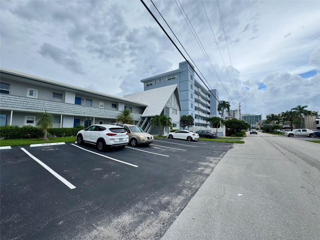 2801 NE 33RD Court 206, Fort Lauderdale, FL 33306