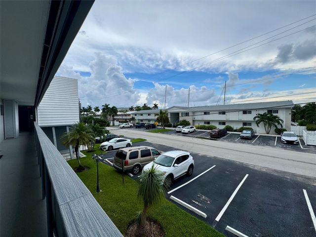 2801 NE 33RD Court 206, Fort Lauderdale, FL 33306