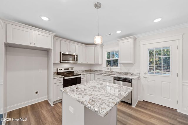 255 Cherry Road, Southport, NC 28461
