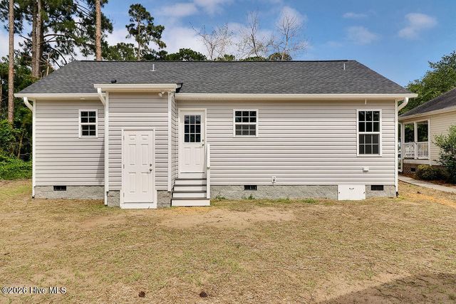 255 Cherry Road, Southport, NC 28461