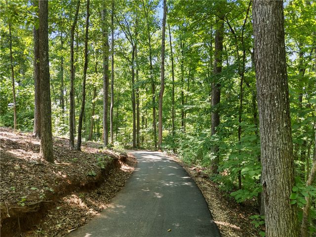 332 Two Rivers Drive, Westminster, SC 29693