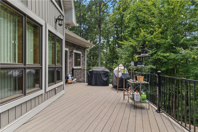 332 Two Rivers Drive, Westminster, SC 29693
