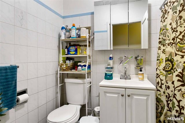 622 21st Street, Union City, NJ 07087