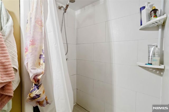 622 21st Street, Union City, NJ 07087