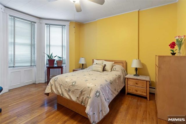 622 21st Street, Union City, NJ 07087