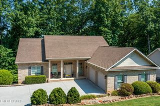 135 Kenosha Lane, Loudon, TN 37774
