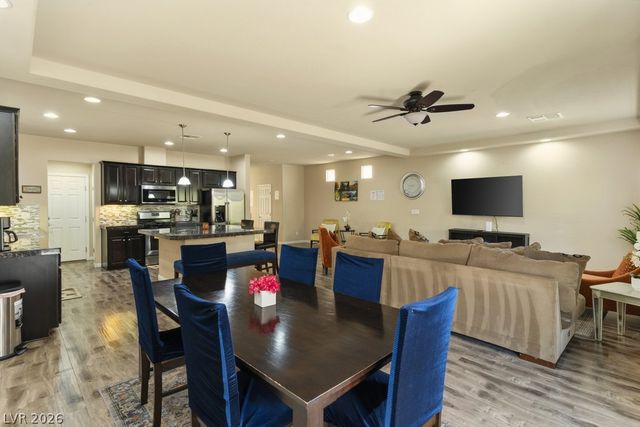 8430 Golden Amber Street, Las Vegas, NV 89139