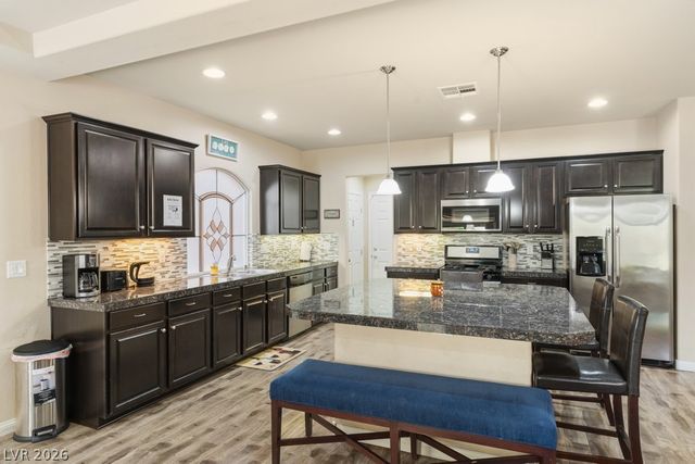 8430 Golden Amber Street, Las Vegas, NV 89139