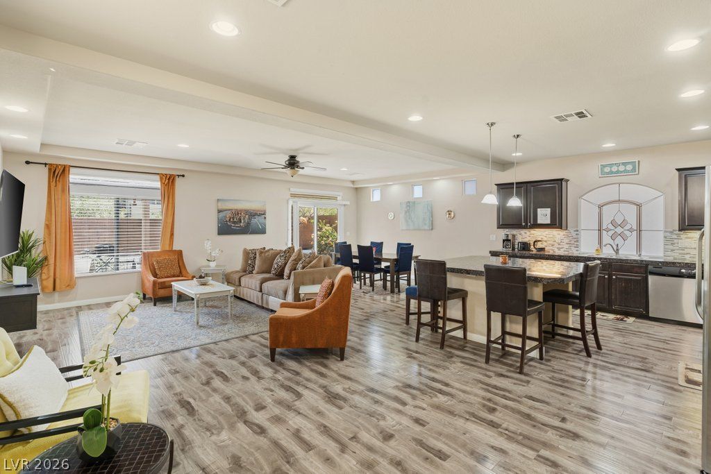 8430 Golden Amber Street, Las Vegas, NV 89139 — photo 2