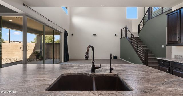 9710 E TUMBLEWEED Avenue, Mesa, AZ 85212