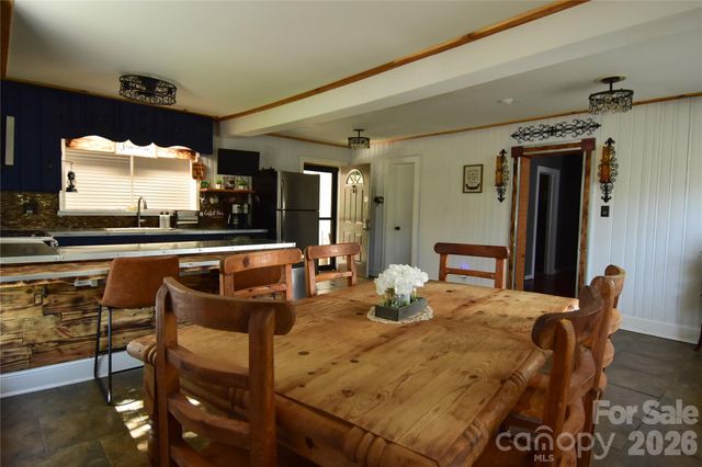 202 Mount Holly Huntersville Road, Huntersville, NC 28078