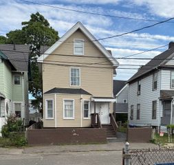 93 Clifford Street, Bridgeport, CT 06607