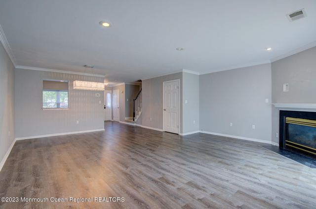 16 Gloucester Court 3, Freehold, NJ 07728