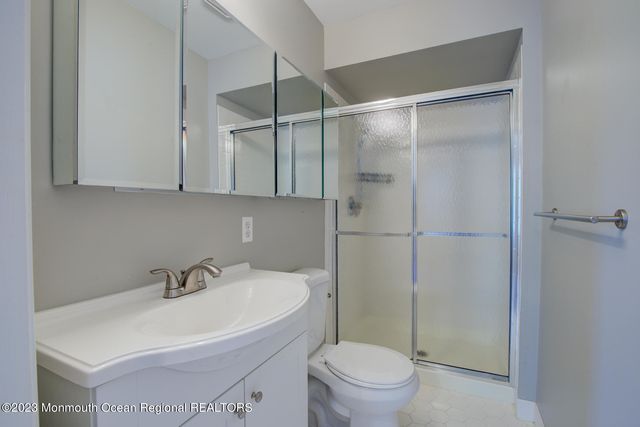 16 Gloucester Court 3, Freehold, NJ 07728