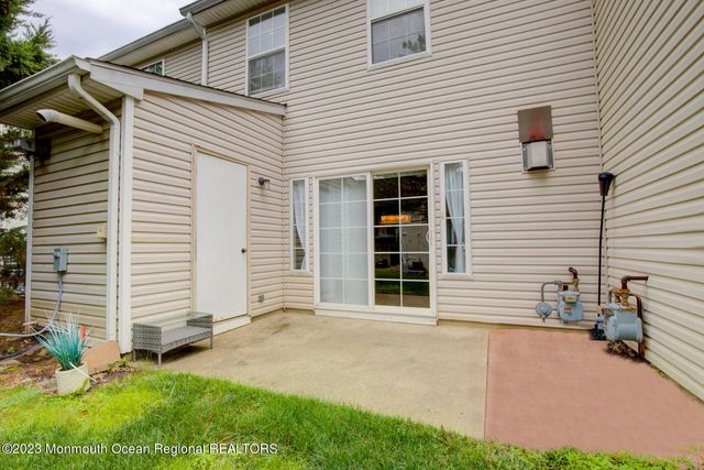 16 Gloucester Court 3, Freehold, NJ 07728