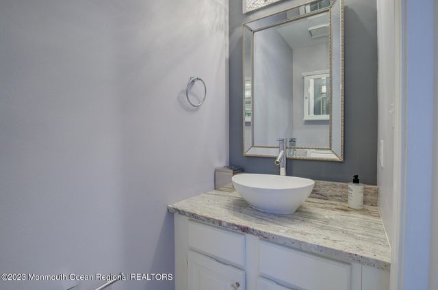16 Gloucester Court 3, Freehold, NJ 07728