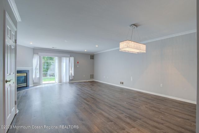 16 Gloucester Court 3, Freehold, NJ 07728