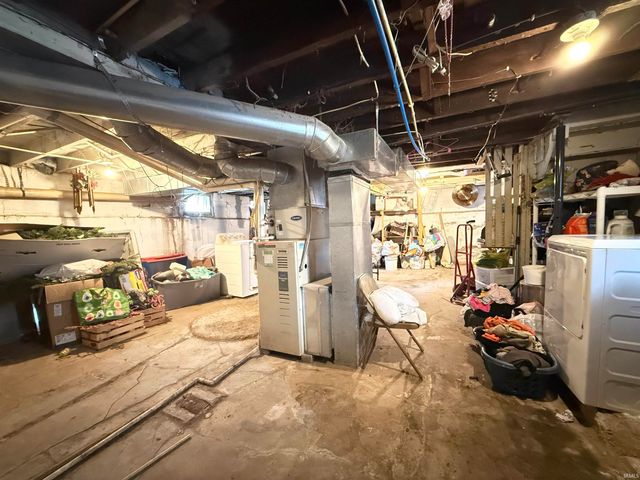 2947 WEISSER PARK Avenue, Fort Wayne, IN 46806