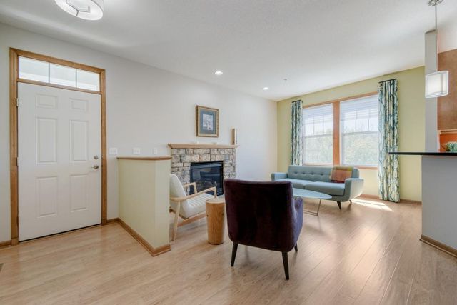 1805 Freedom Lane, Chanhassen, MN 55317