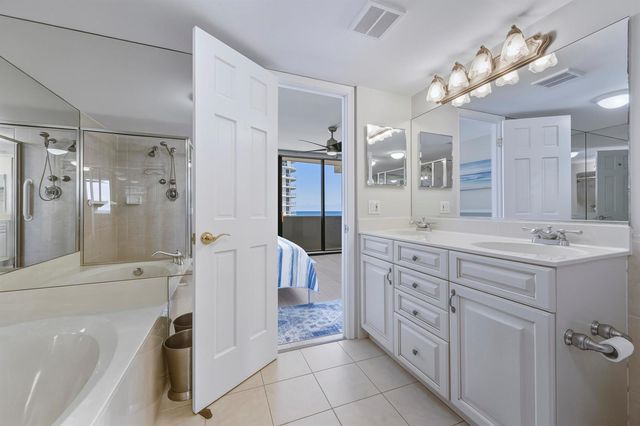 4200 N Ocean Drive 1-1705, Singer Island, FL 33404
