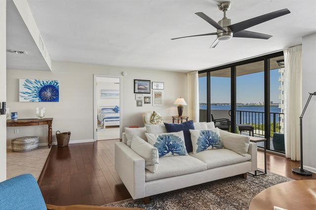 4200 N Ocean Drive 1-1705, Singer Island, FL 33404