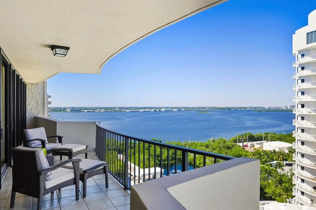 4200 N Ocean Drive 1-1705, Singer Island, FL 33404