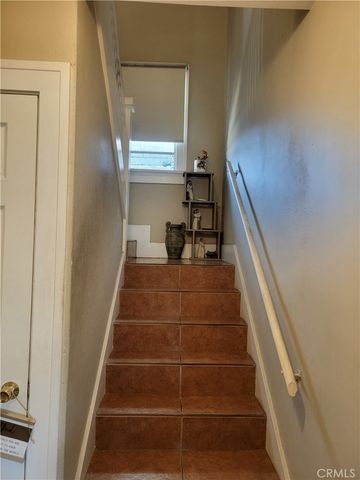 1934 Vineyard Avenue, Los Angeles, CA 90016