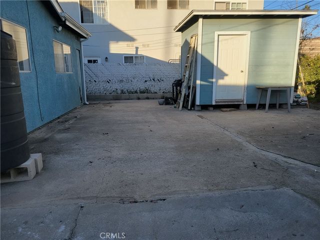 1934 Vineyard Avenue, Los Angeles, CA 90016