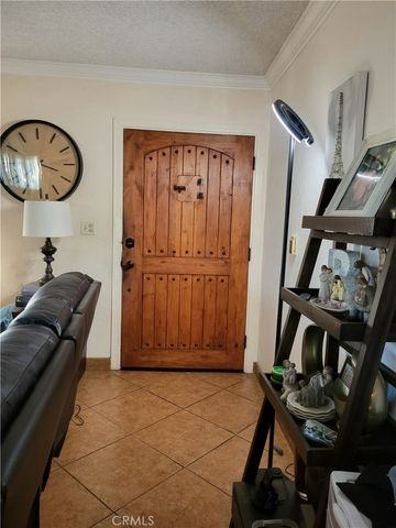 1934 Vineyard Avenue, Los Angeles, CA 90016