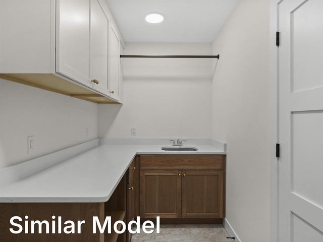 6274 John F Kennedy Drive, Deforest, WI 53532