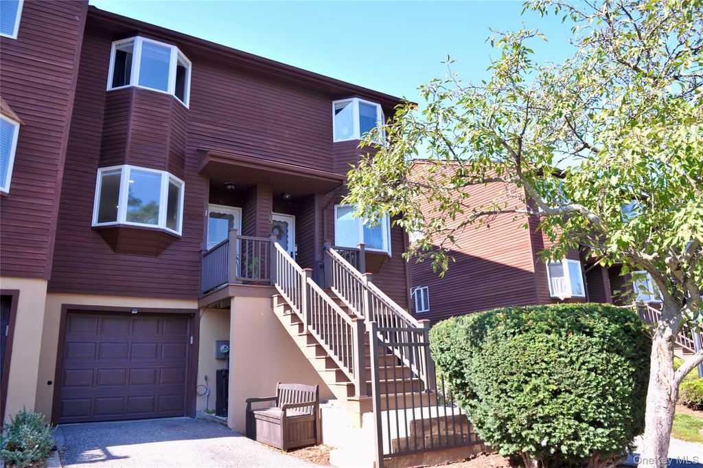 21 Knoll View, Ossining, NY 10562 — exterior