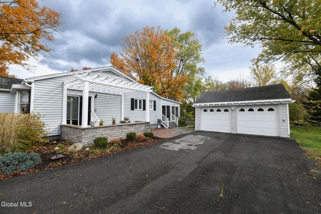 106 Euclid Avenue, Altamont, NY 12009