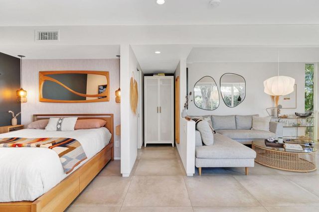 360 Cabrillo Road 103, Palm Springs, CA 92262