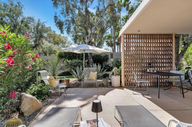 360 Cabrillo Road 103, Palm Springs, CA 92262