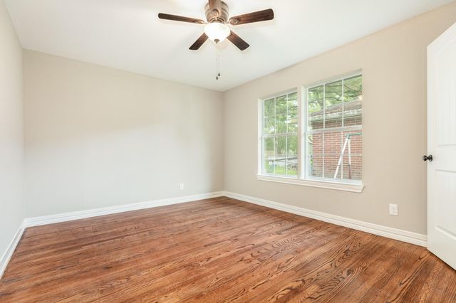 1211 Kirsten Street, La Marque, TX 77568