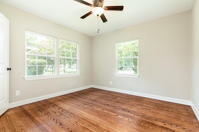 1211 Kirsten Street, La Marque, TX 77568