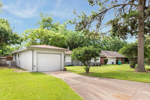 1211 Kirsten Street, La Marque, TX 77568
