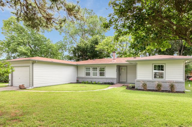 1211 Kirsten Street, La Marque, TX 77568