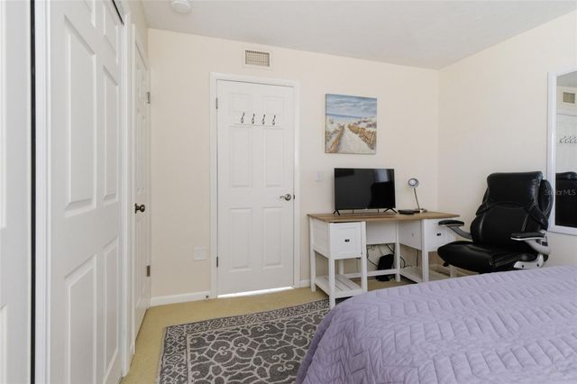 1500 COVE II PLACE 531, Sarasota, FL 34242