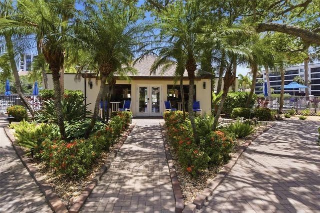 1500 COVE II PLACE 531, Sarasota, FL 34242