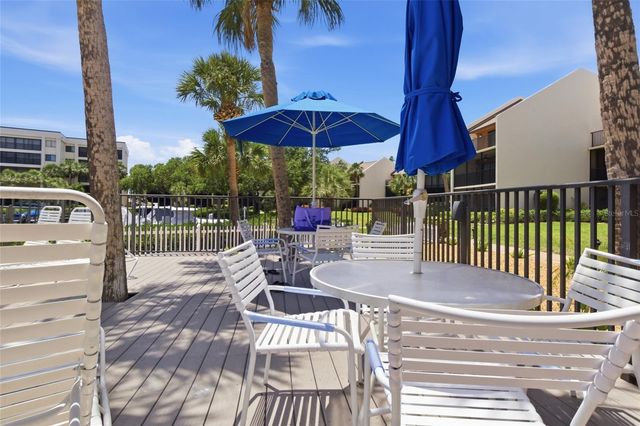 1500 COVE II PLACE 531, Sarasota, FL 34242
