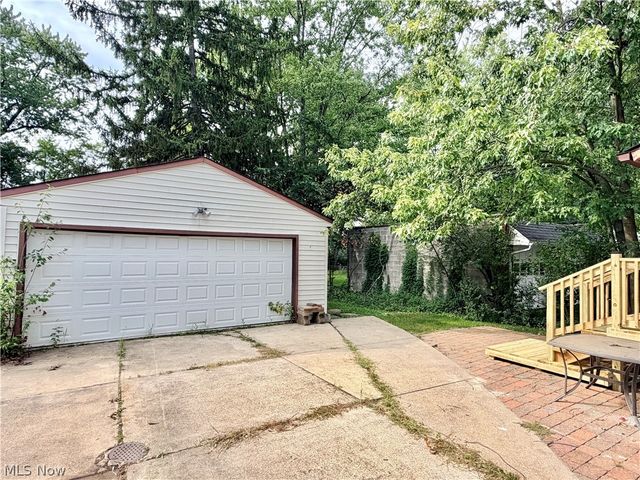 1584 Felton Road, South Euclid, OH 44121