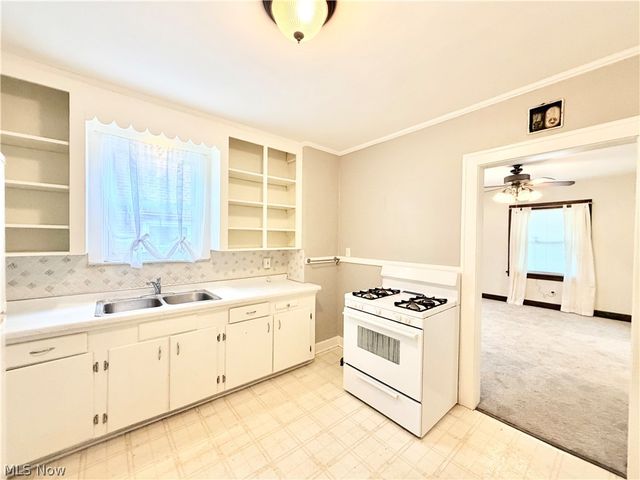 1584 Felton Road, South Euclid, OH 44121