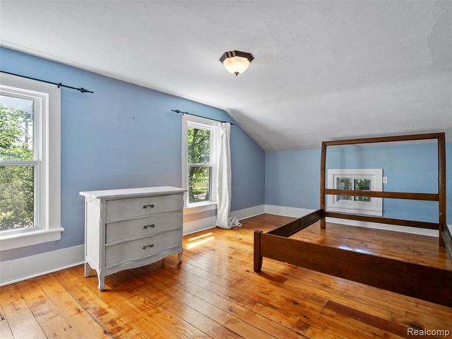 1713 Pontiac Trail, Ann Arbor, MI 48105