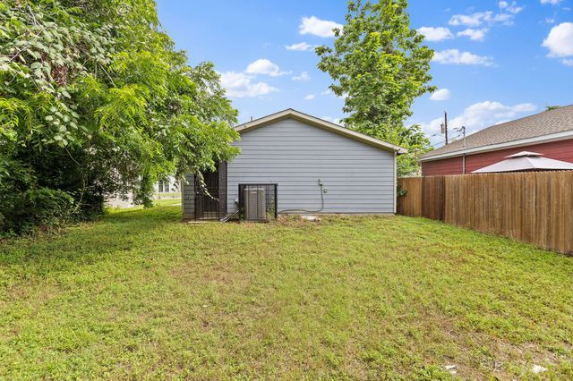 2614 Hooper Street, Dallas, TX 75215