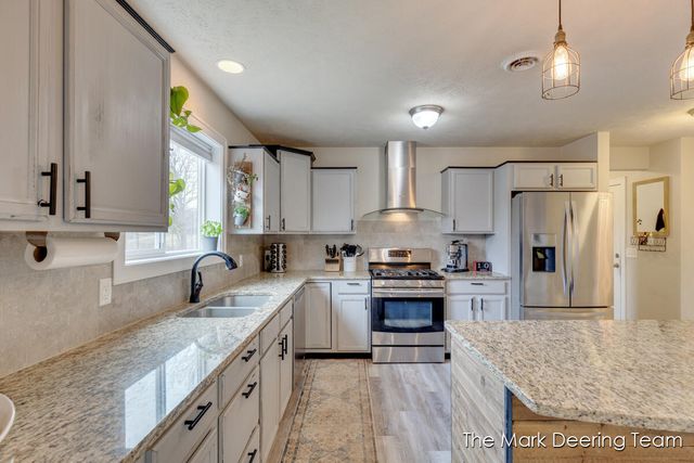 8471 45th Street SE, Ada, MI 49301