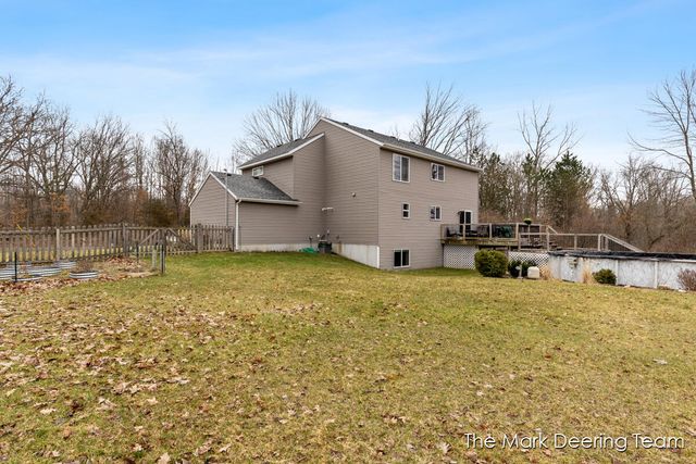 8471 45th Street SE, Ada, MI 49301