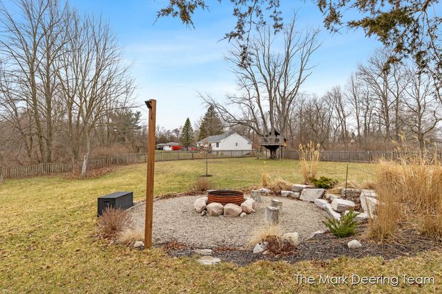 8471 45th Street SE, Ada, MI 49301