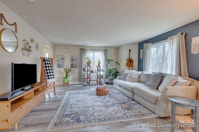 8471 45th Street SE, Ada, MI 49301